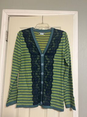 🧙4 for $10🧹 Matilda Jane green blue sweater